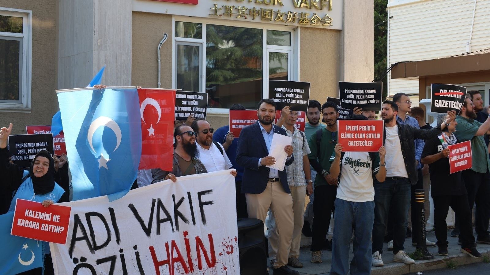 Doğu Türkistan'a Giden Gazeteciler - 2026