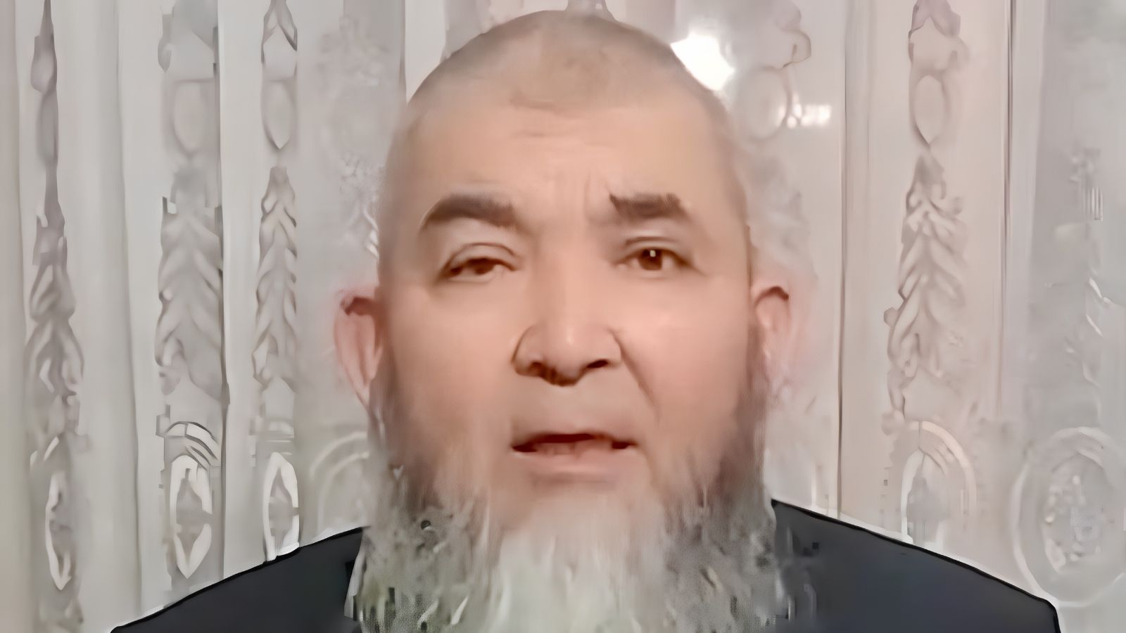 Uygur Babaya “Kardeşlik” Üzerinden İstihbarat Tuzağı
